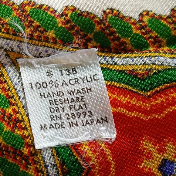 White and Pink Heart‎ Patterned Scarf Wrap - Picture 2 of 5